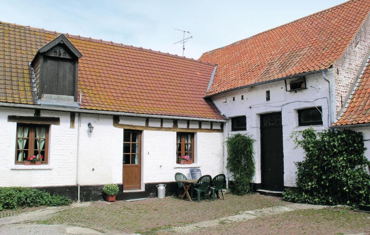 3 Bedroom Beautiful Home In Hames Boucres Buitenkant foto